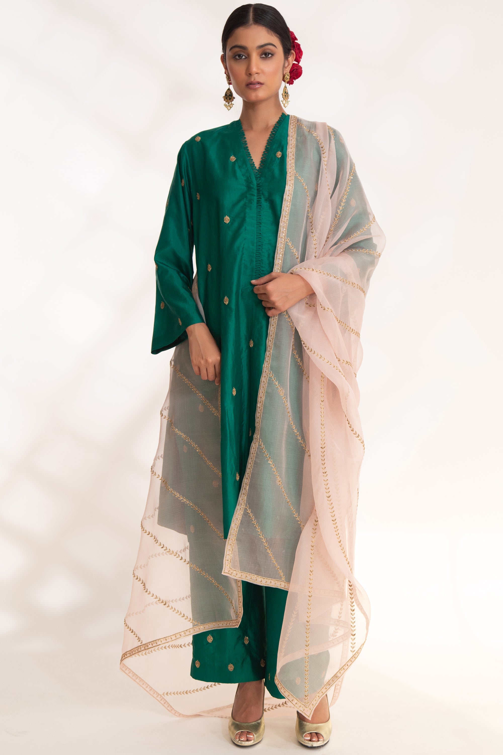 CY Chhaya Mehrotra Ojal Green Kurta Set Front 1