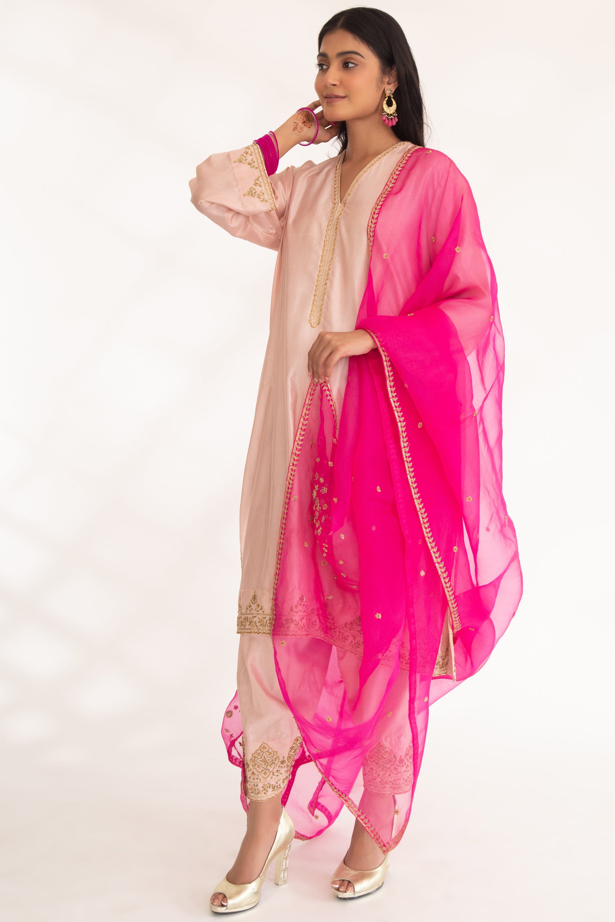 CY Chhaya Mehrotra Satya Nude Pink Kurta Set Front 1