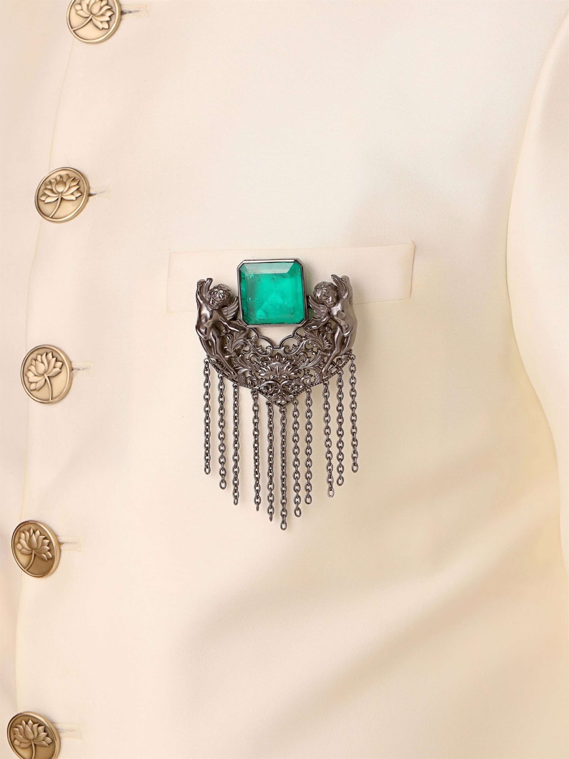 CY Cosa Nostraa Jadui Naginey Green Brooch Closeup 1