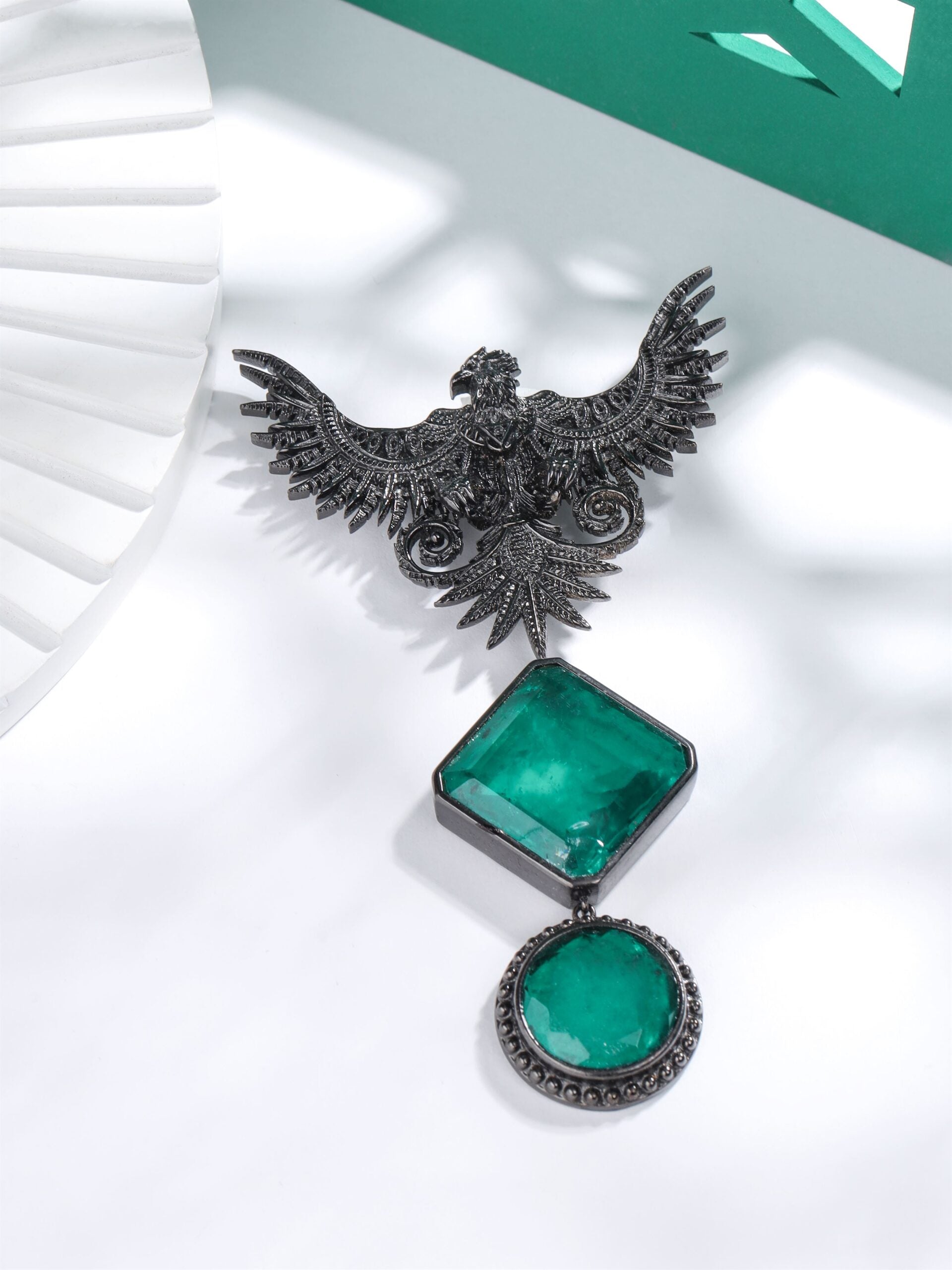 CY Cosa Nostraa Jwala-e-Jung Green Brooch Front 1