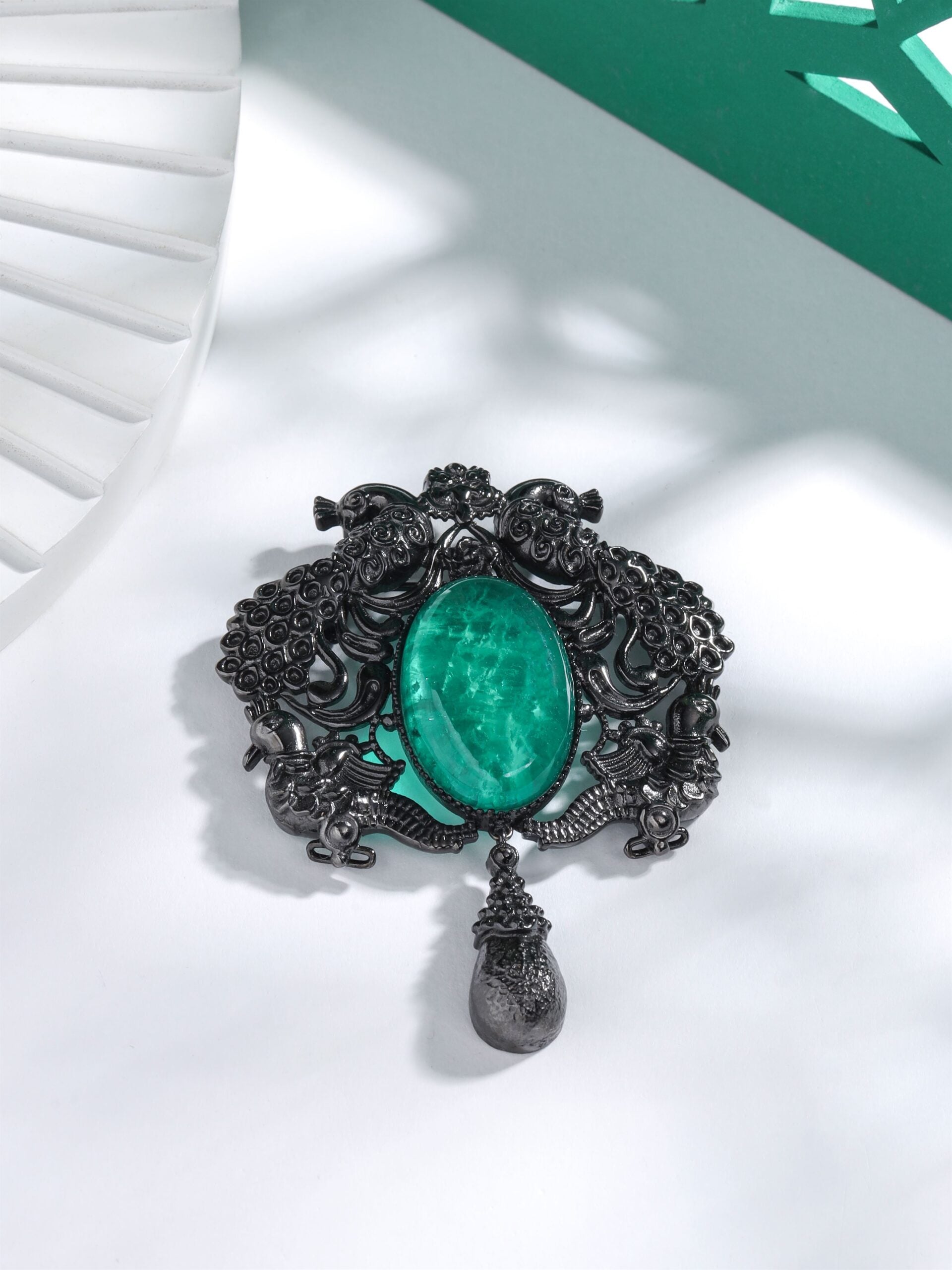 CY Cosa Nostraa Parindon ka Badshah Peacock Brooch Closeup 1