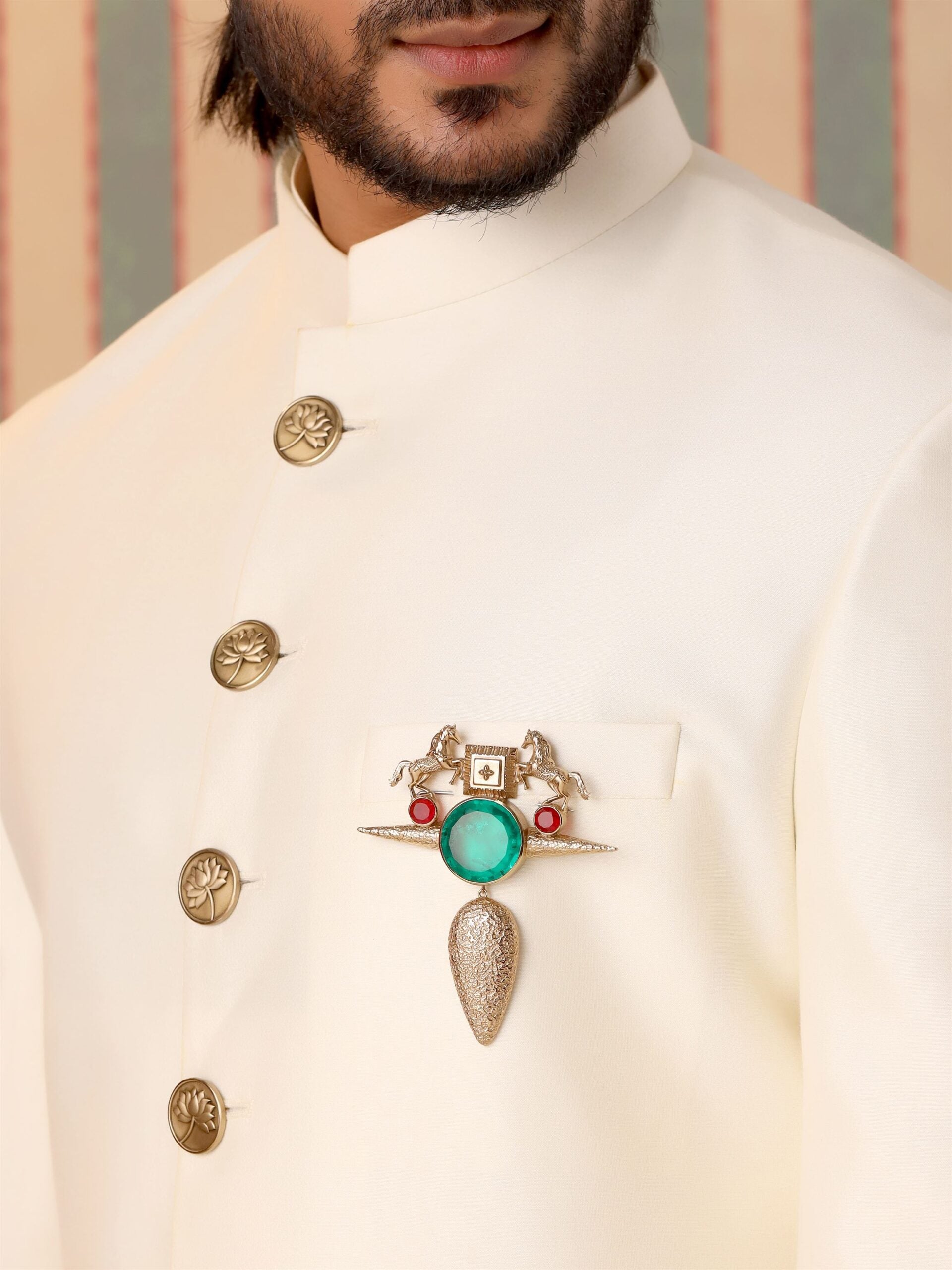 CY Cosa Nostraa Sawaar-e-Shaan Horse Brooch Front 4