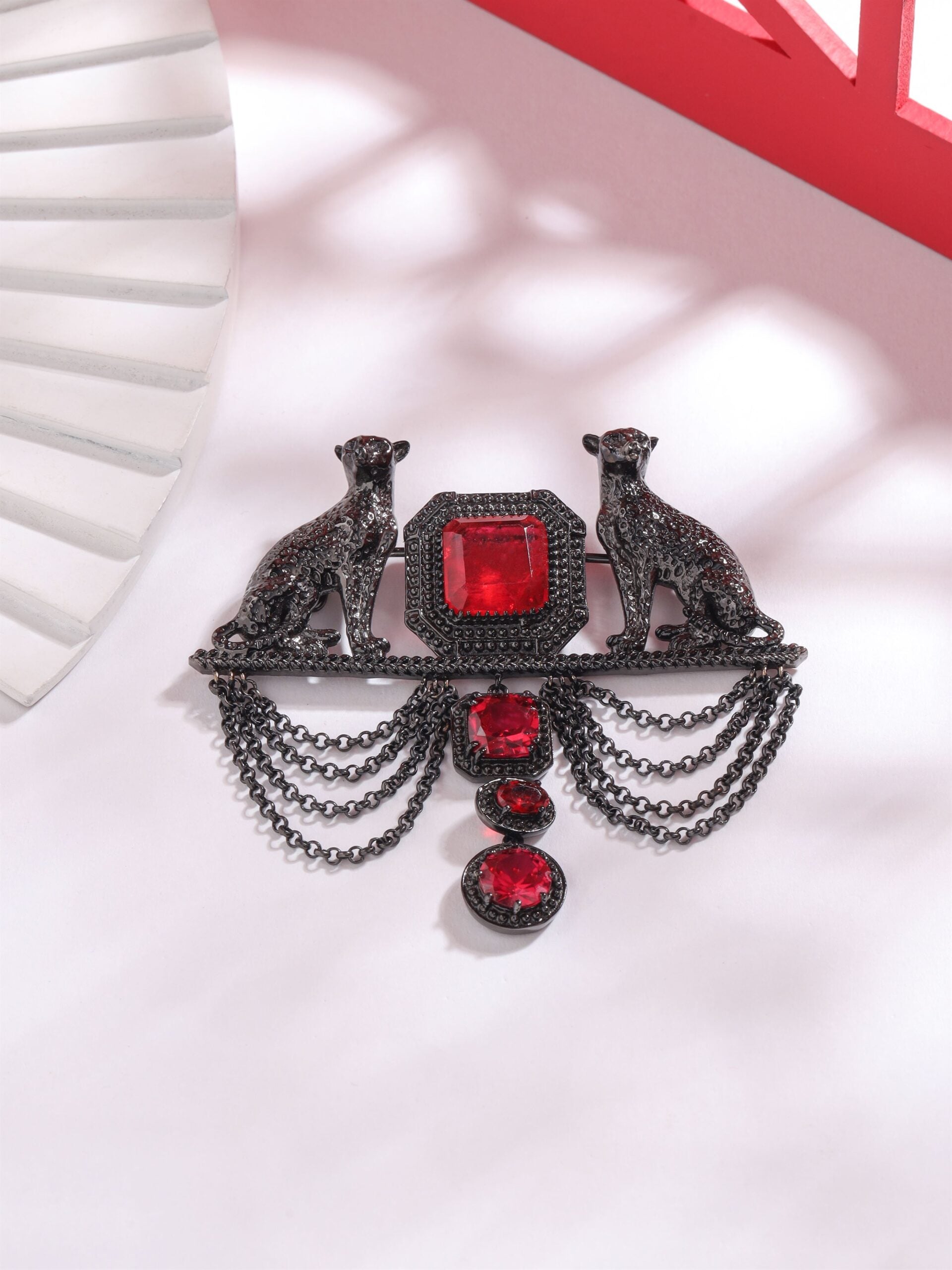 CY Cosa Nostraa Shaandaar Cheetah Brooch Front 1