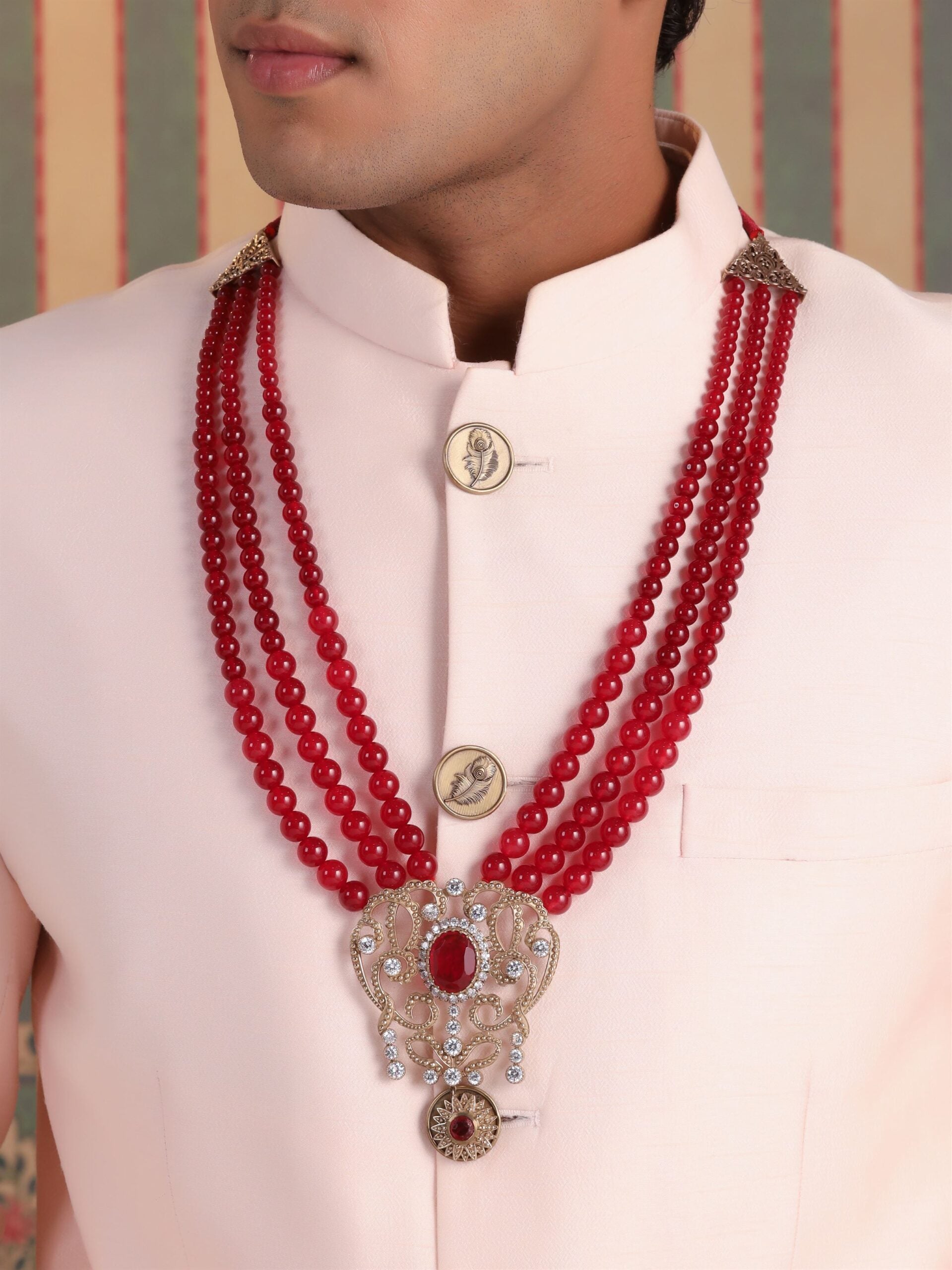 CY Cosa Nostraa Shimmer Of Red Mala Closeup 1