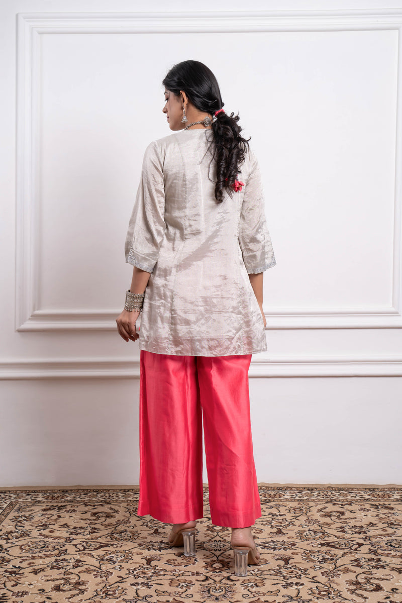 CY Vinusto Embroidered Zari Kurta With Pink Palazzo Back 1
