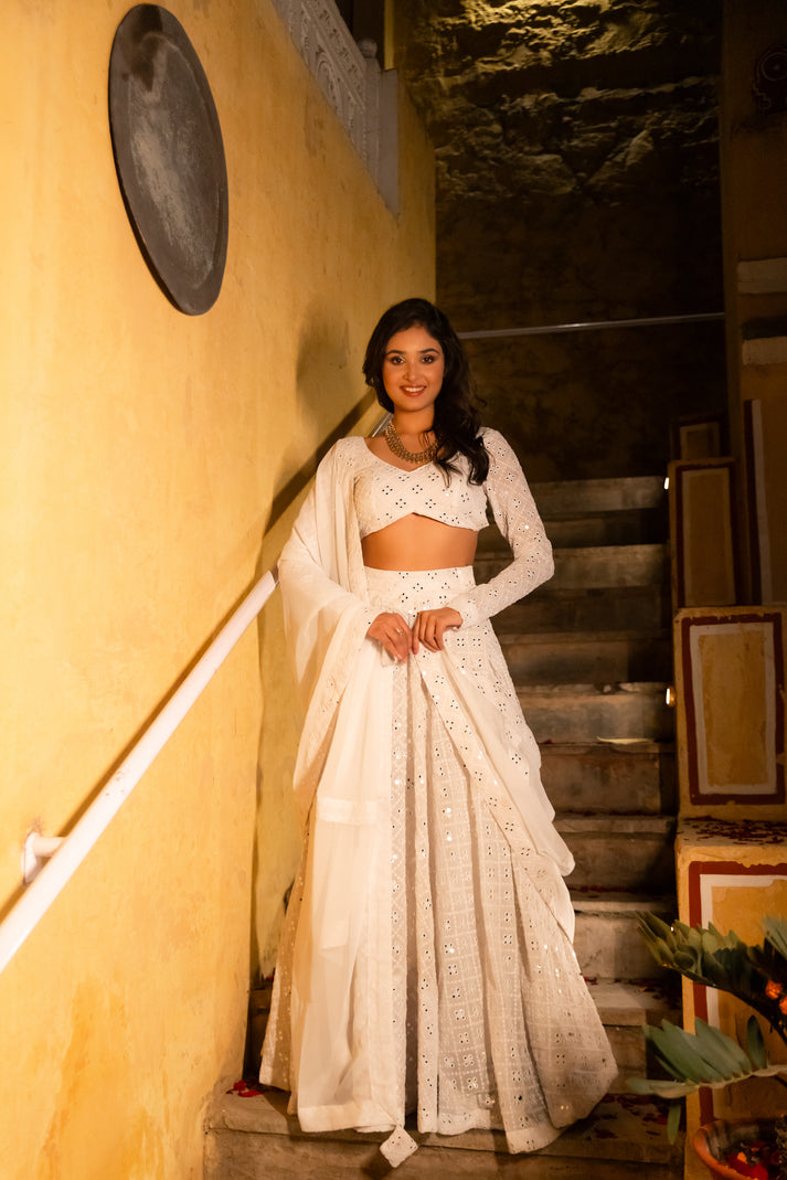 CY Deasha India Isahni White Chikankari Lehenga Set Front 4