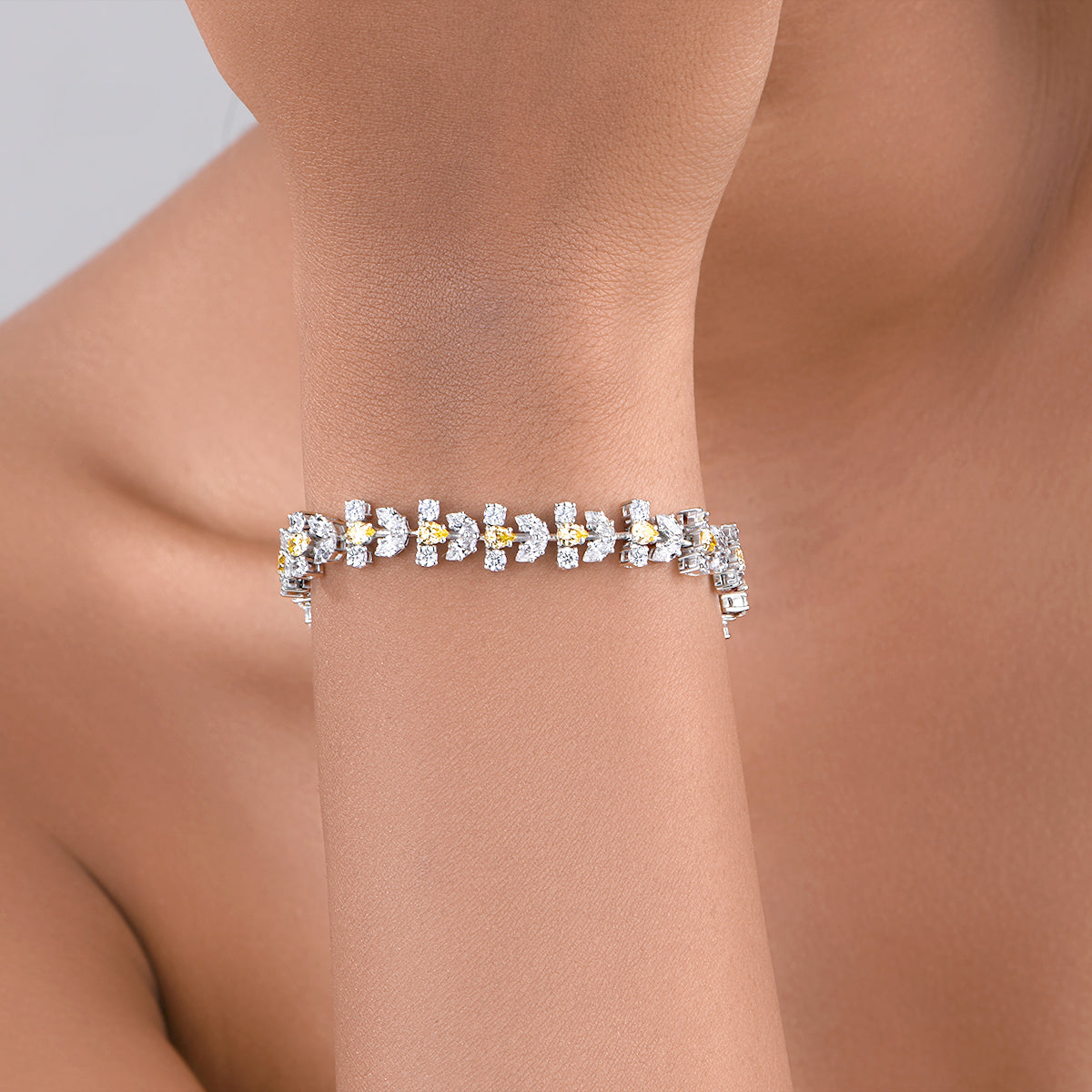 CY Diosa Paris Pear Cut Yellow And White Swarovski Zirconia Bracelet Front 1