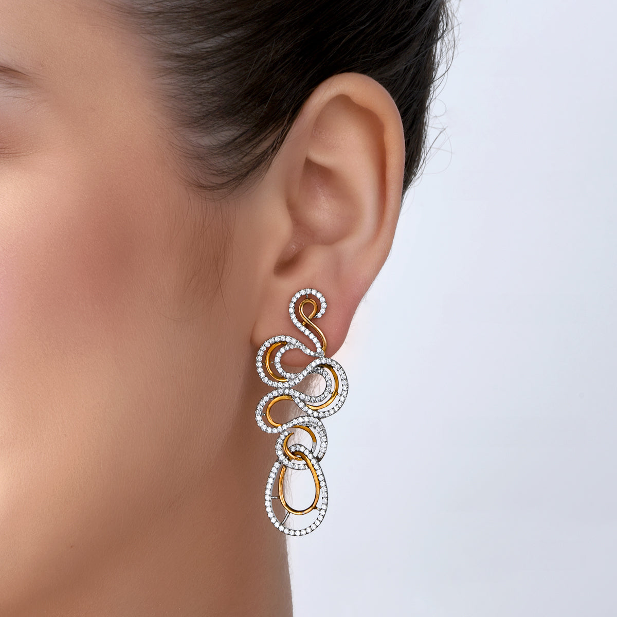 CY Diosa Paris Round Cut White Swarovski Zirconia Earrings Front 1