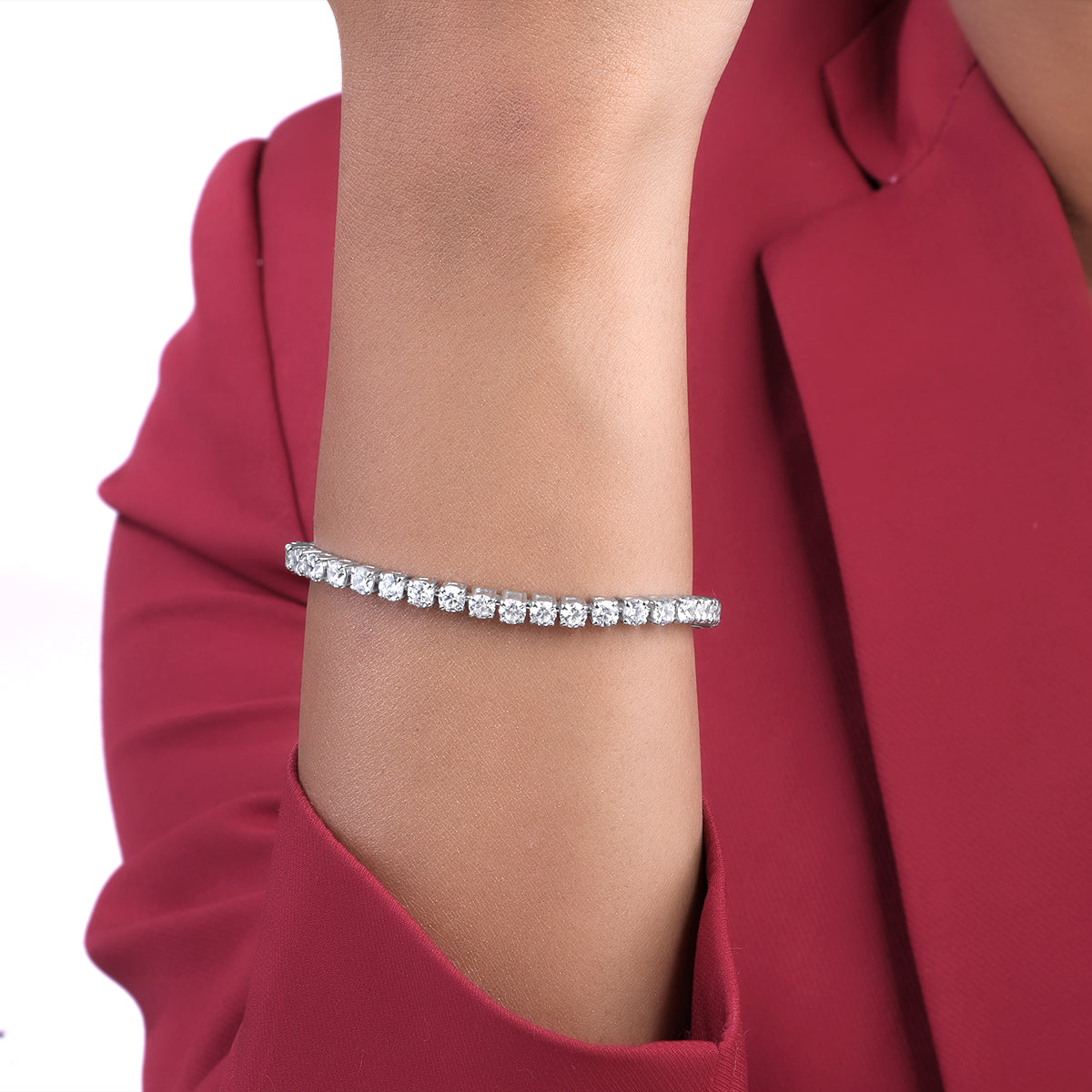 CY Diosa Paris Round Cut White Swarovski Zirconia Solitaire Bracelet Front 1