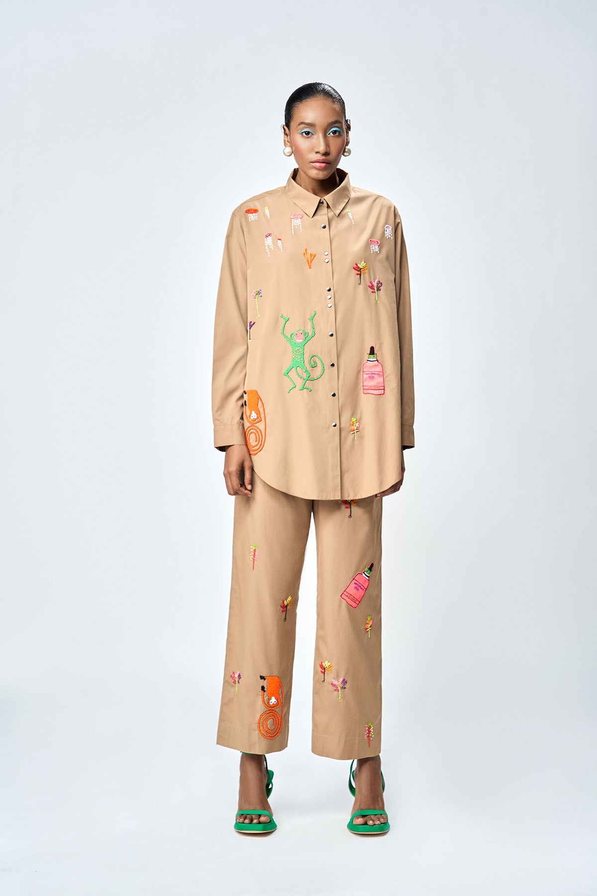 STRAIGHT PANTS OF ( FUNKY MONKEY BAGGY SHIRT )