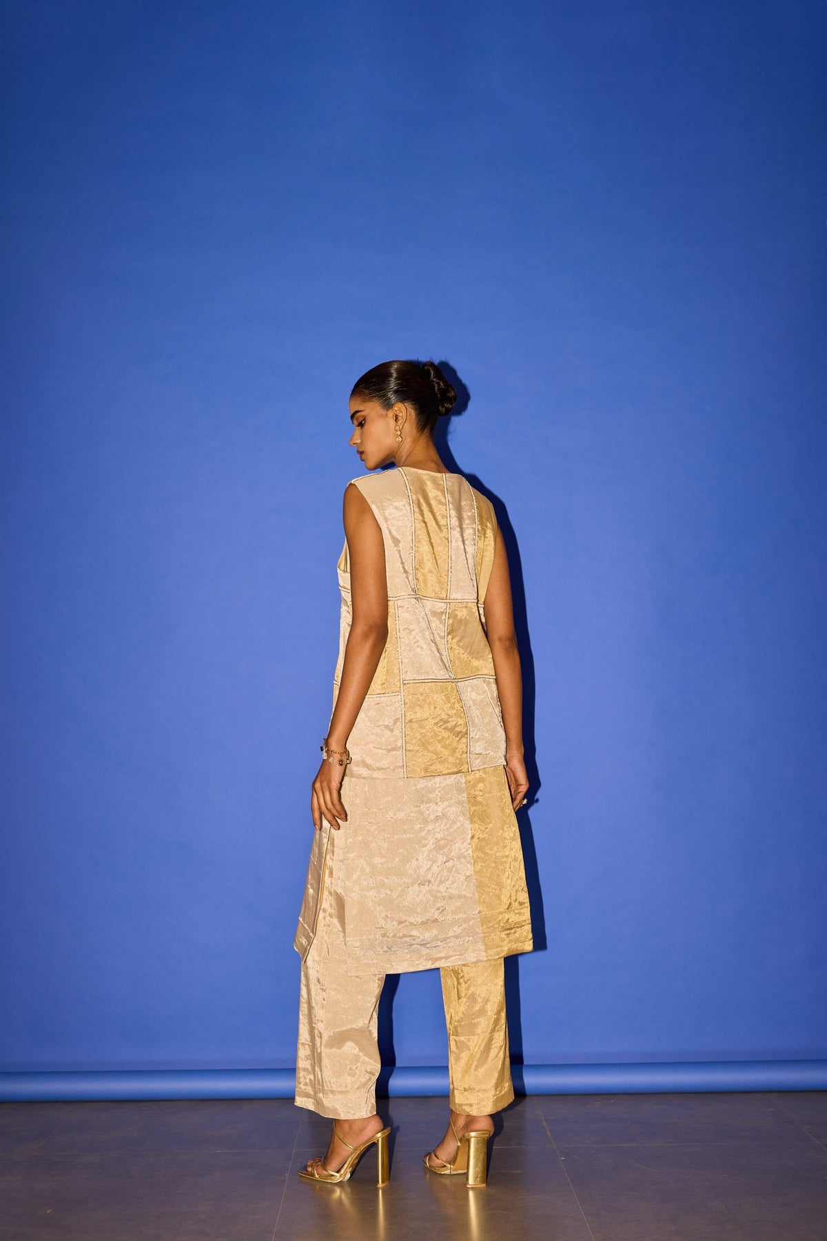 CY Esha Arora Sleeveless Patch Jacket Set Back 1