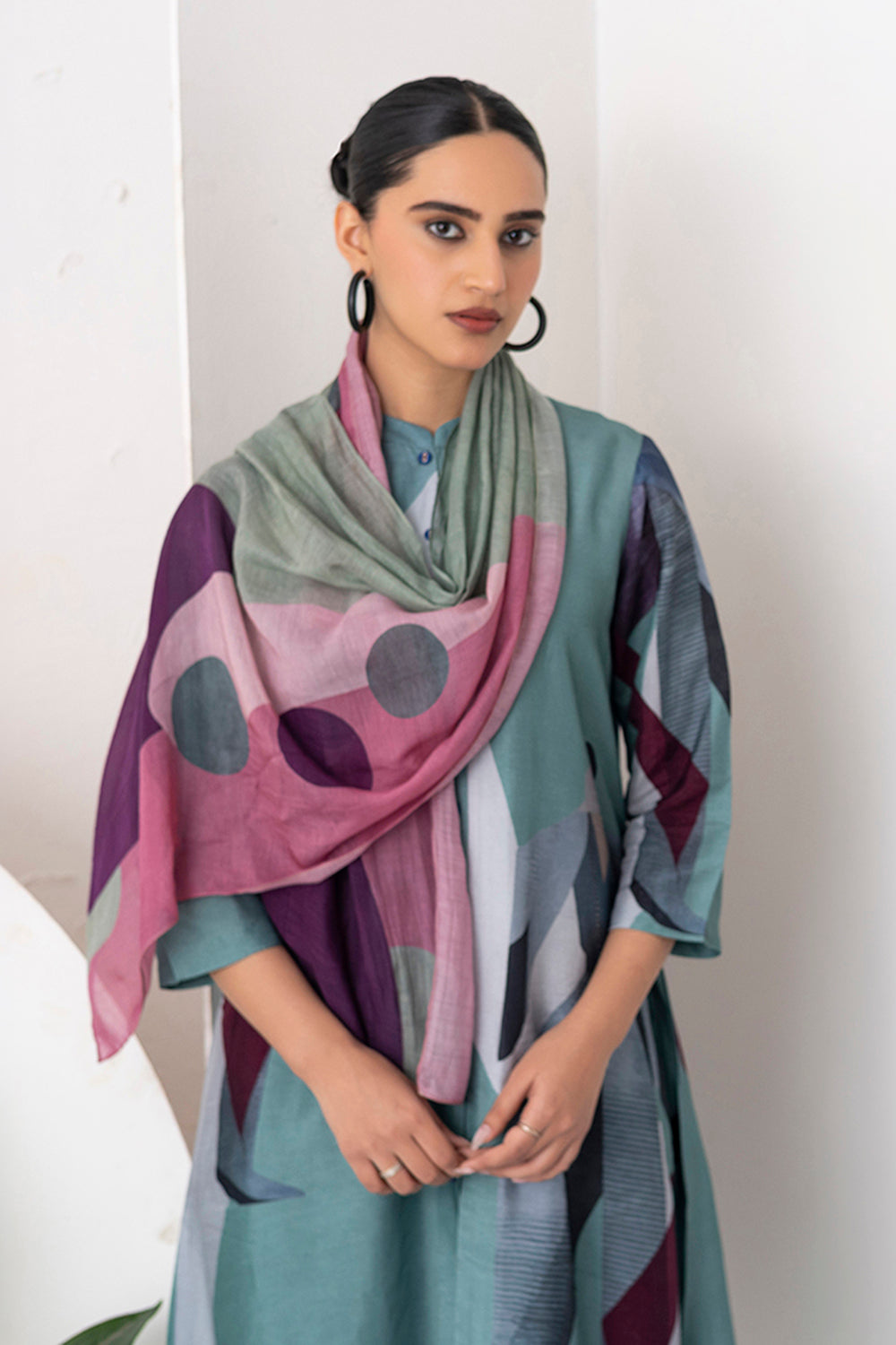 Salmon Pink & Wine Thin Chanderi Printed Stole (1 PC)