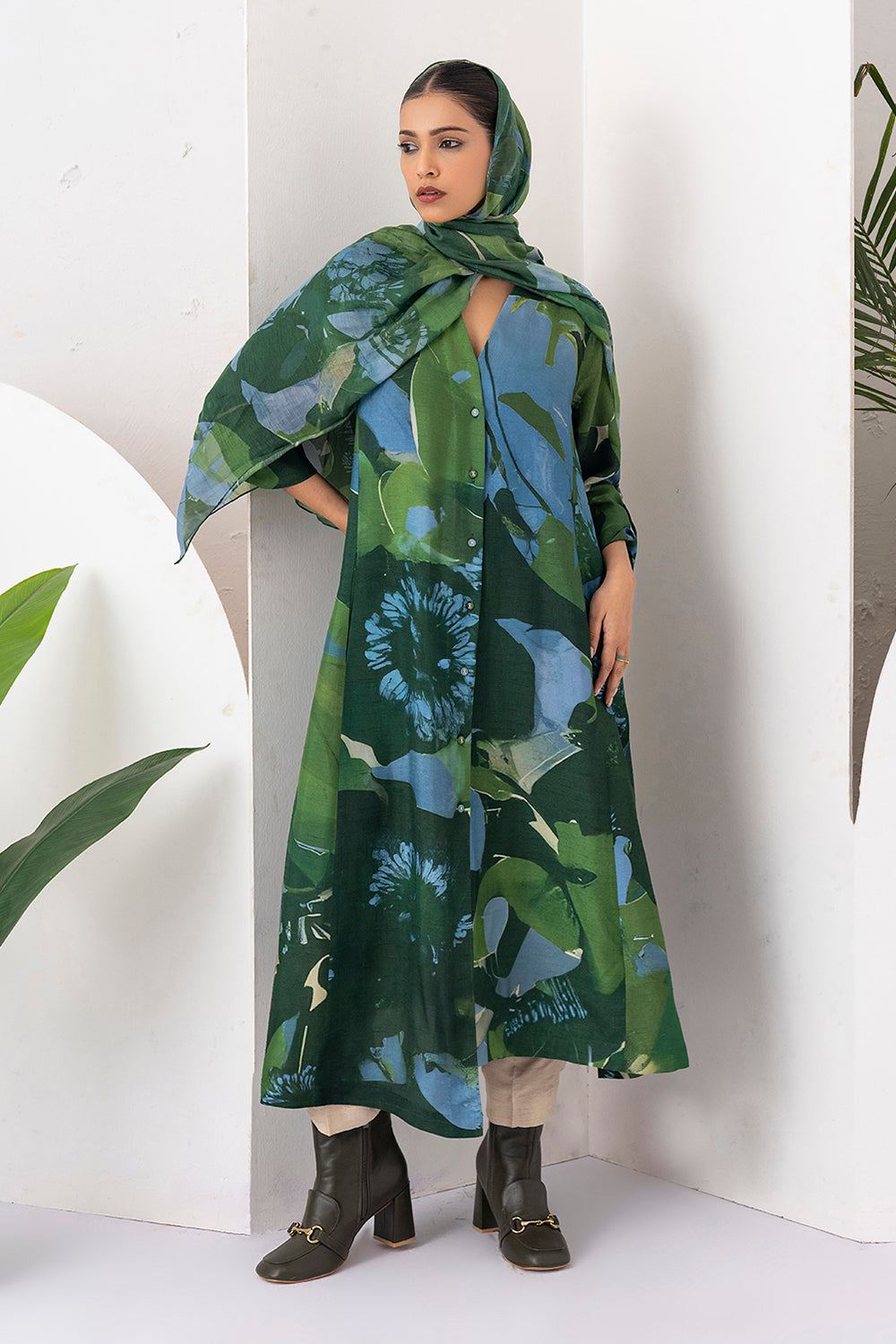 Green & Blue Thin Chanderi Printed Stole (1 PC)