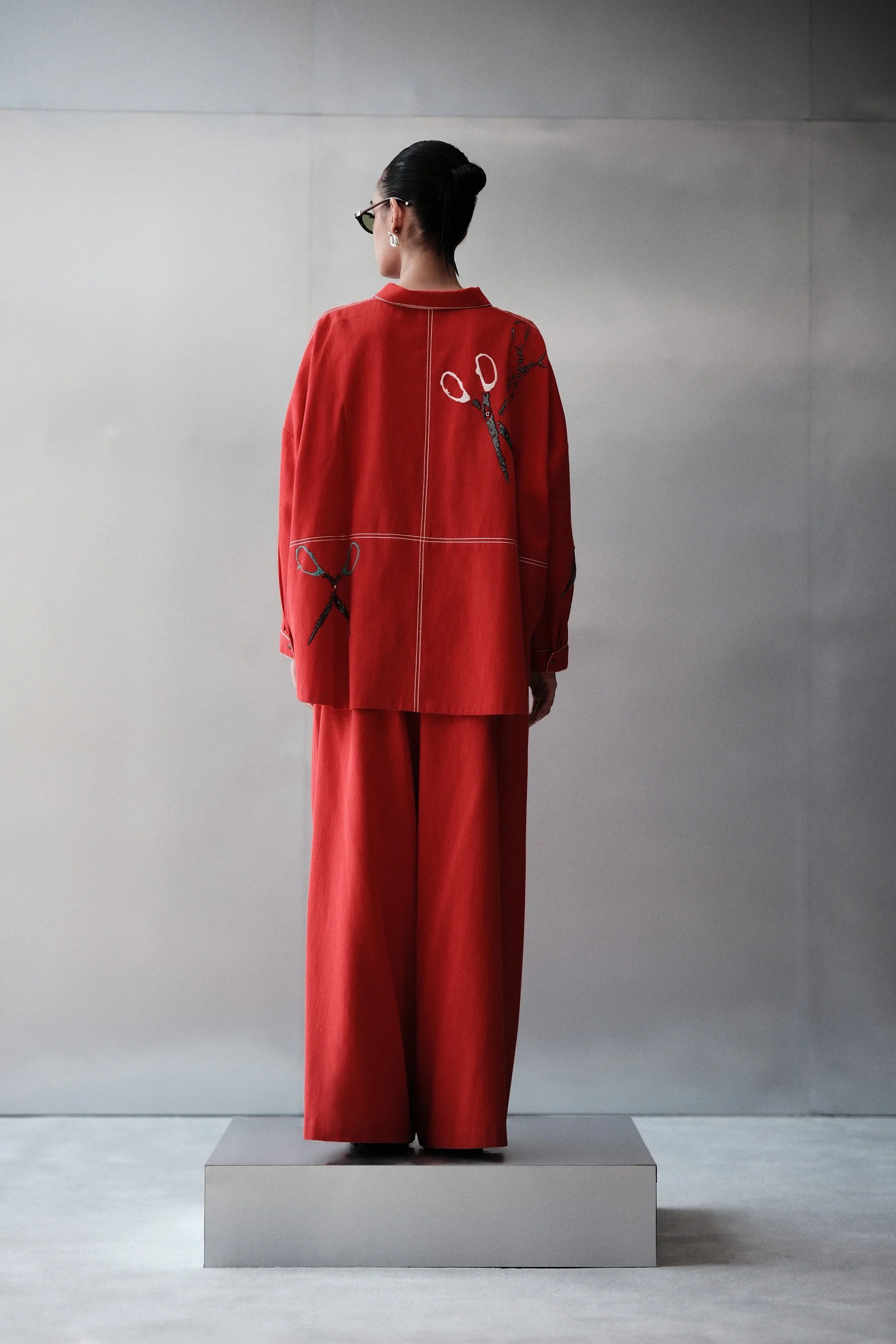 FREE FLOW PANTS OF ( SCISSORS OVERSIZED SHACKET )