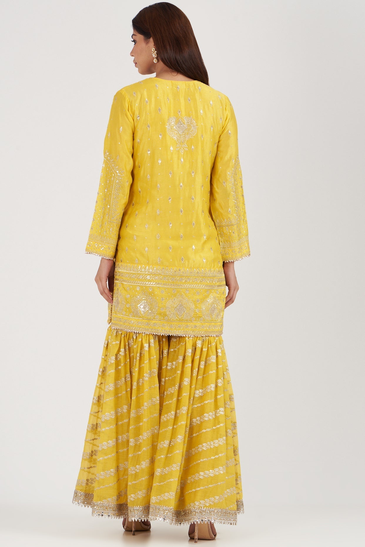 Rati Short Kurta With Yellow Jamdani Garara Set