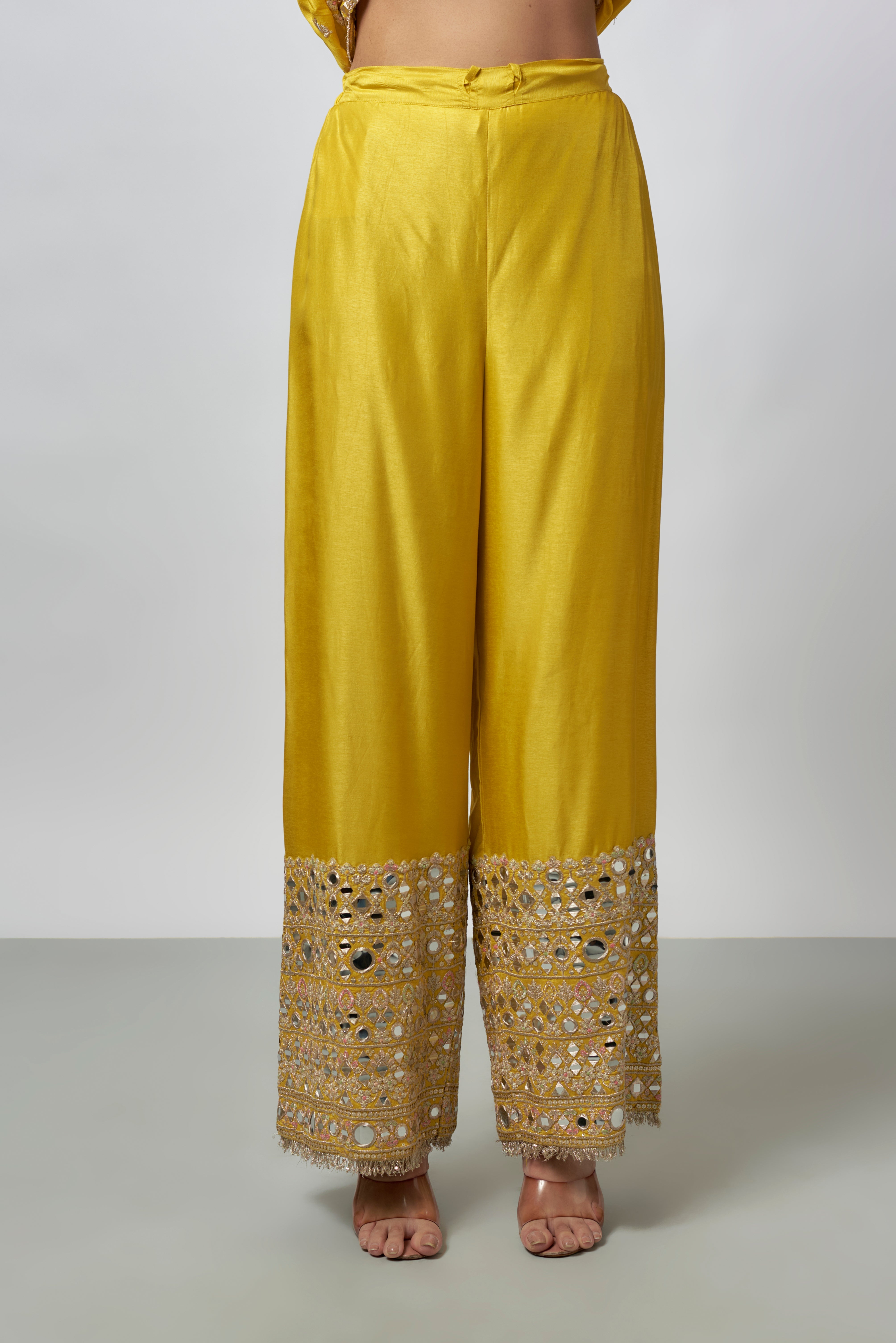 CY Gopi Vaid Arundhati AG Set Closeup 2