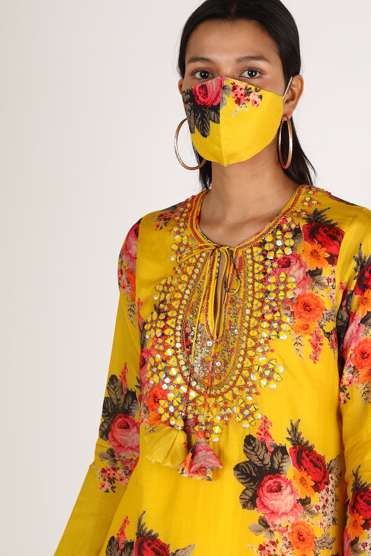 CY Gopi Vaid Ahilya Tunic Closeup 1