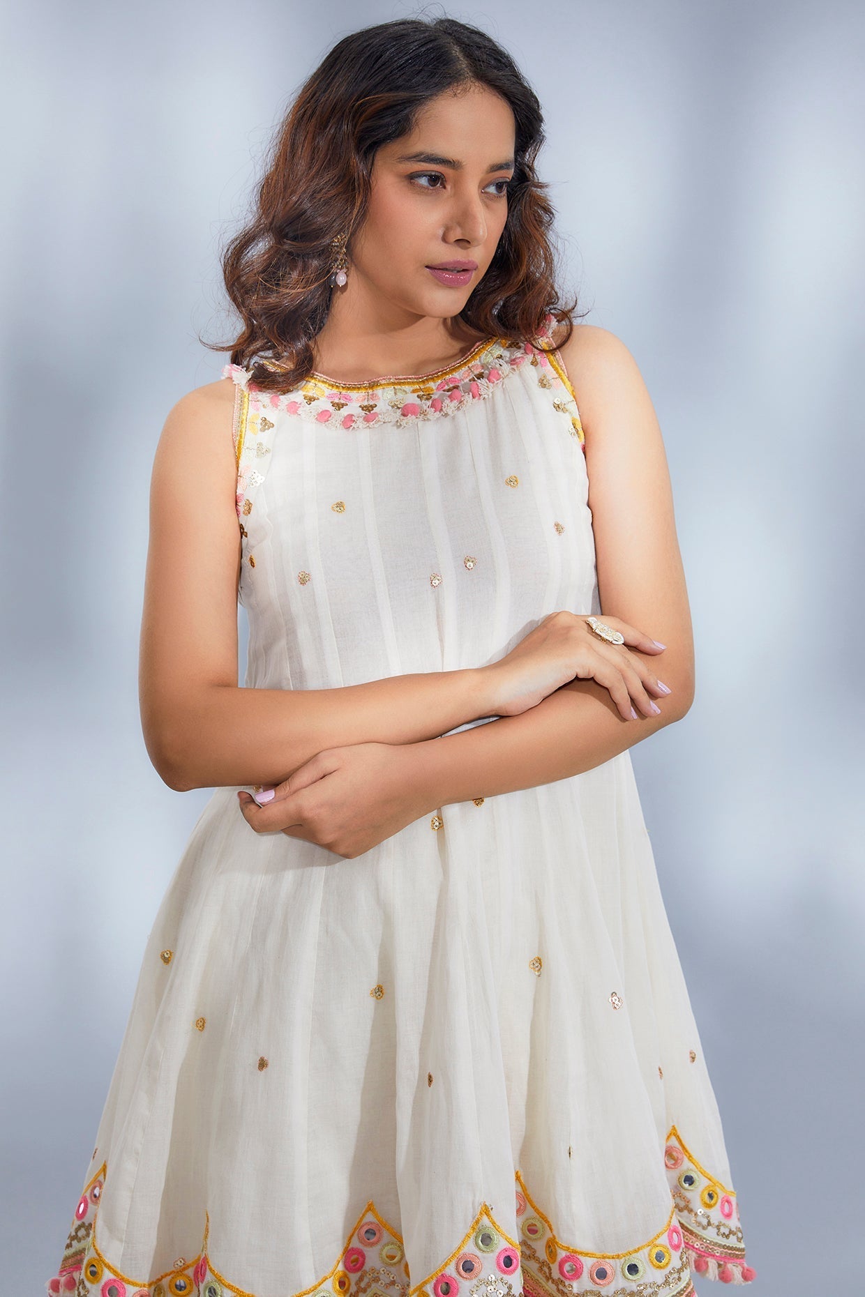 CY Gopi Vaid Aisha Dhoti Set Closeup 1