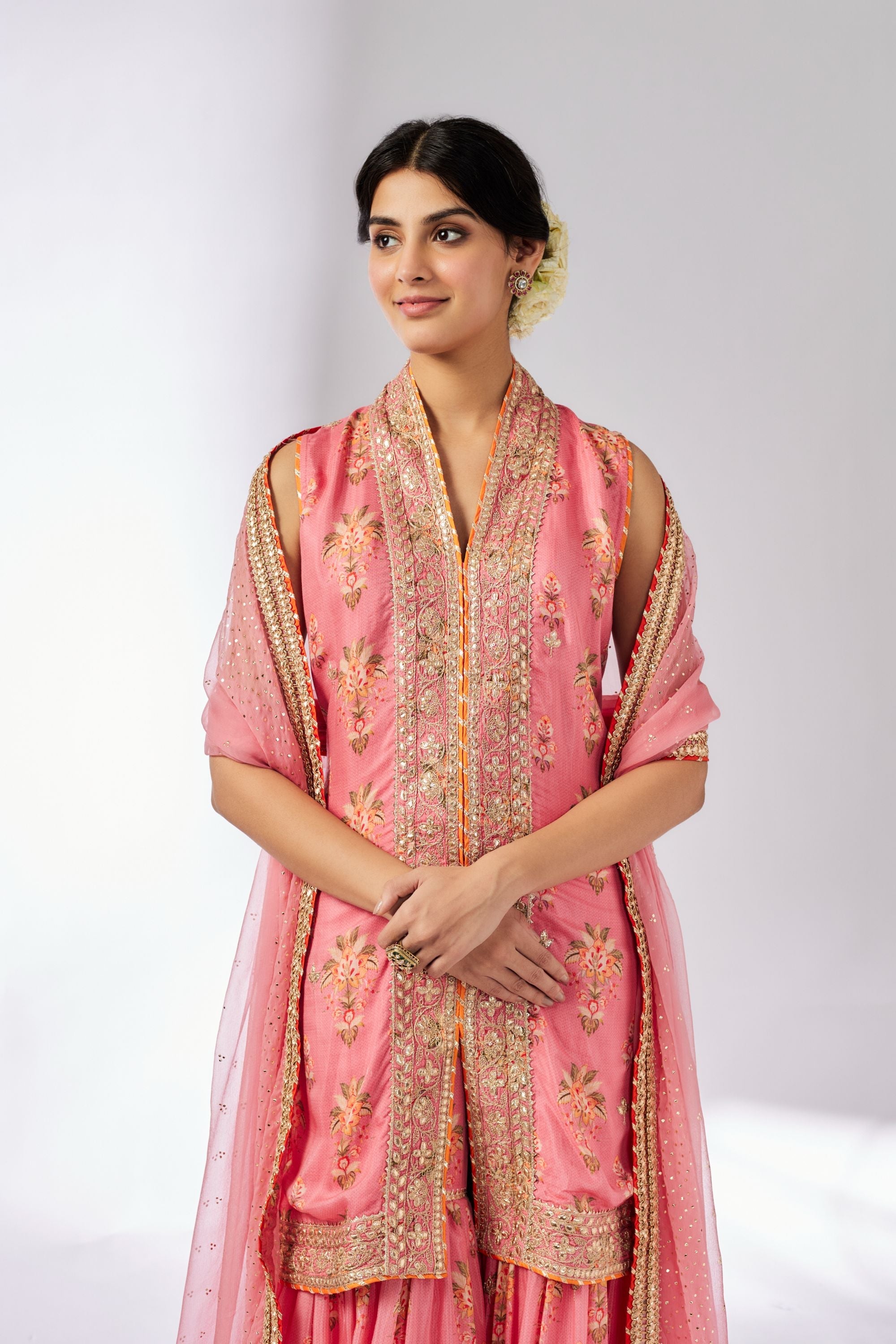 CY Gopi Vaid Driti Sleeveless Pink Sharara Set Closeup 1