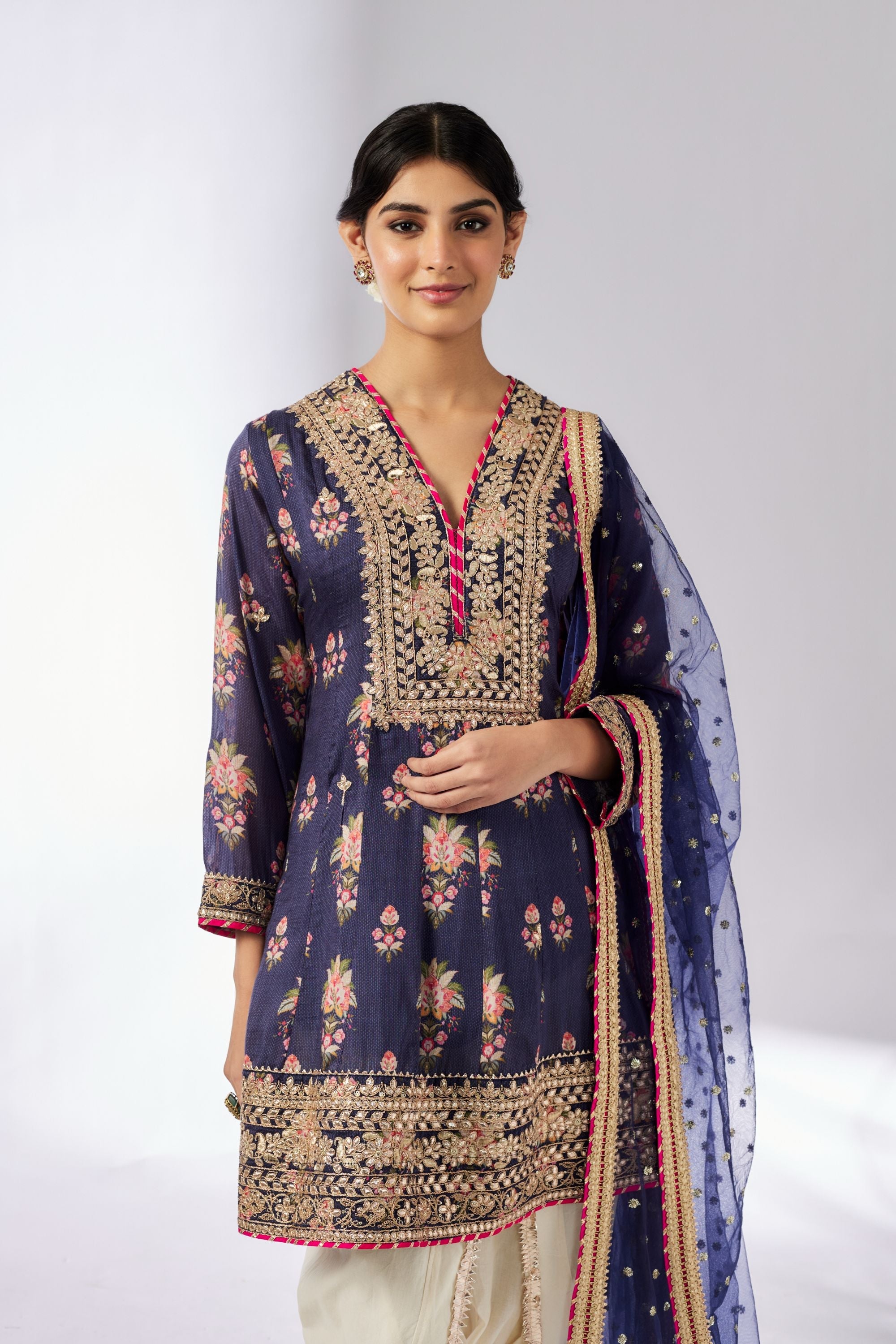 CY Gopi Vaid Ekta AG Navy Dhoti Set Closeup 1