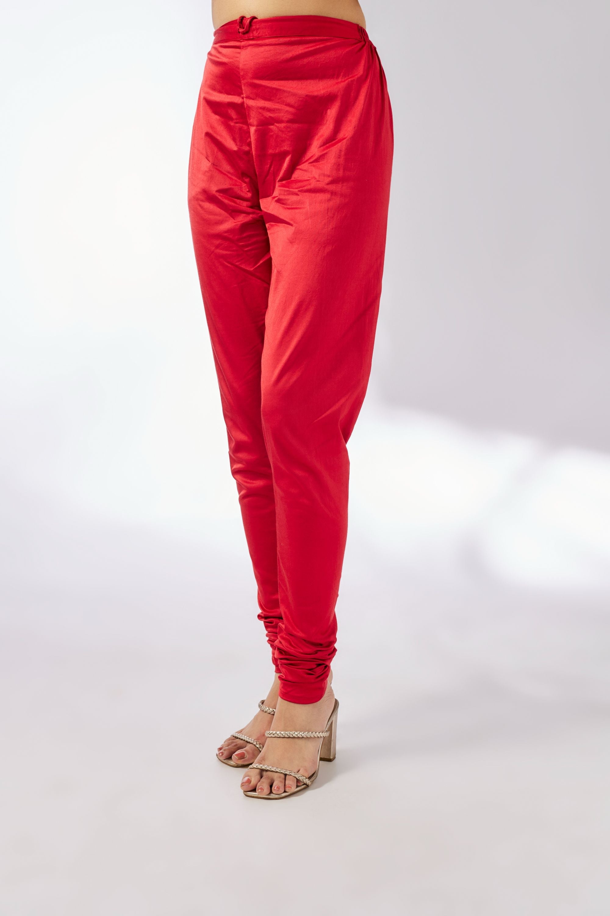 CY Gopi Vaid Joshna Tiered Red Anarkali Set Closeup 2