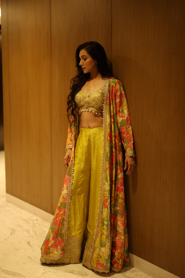 CY Gopi Vaid Parul Jacket Pant Set Front 2