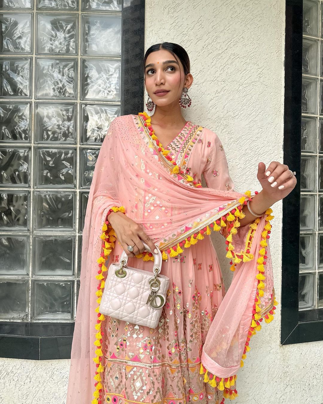 CY Gopi Vaid Priyal Dhoti Set Closeup 1