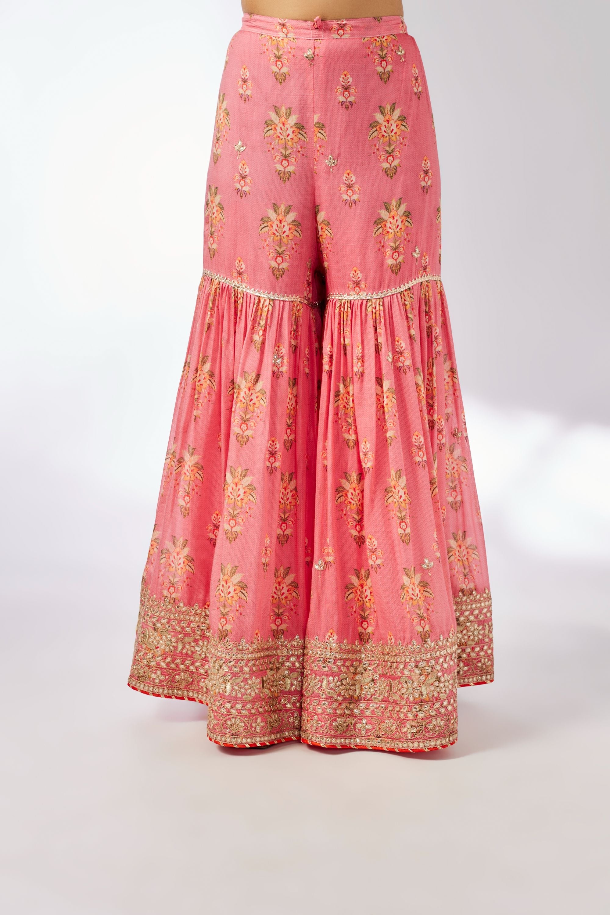 CY Gopi Vaid Sadhna Pink Sharara Set Closeup 2
