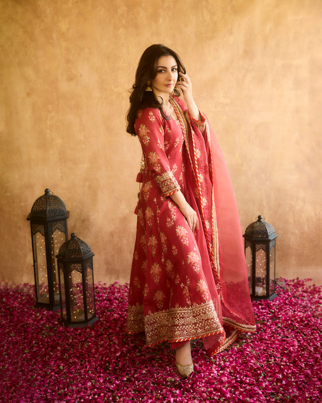 CY Gopi Vaid Soha Red Anarkali Set Front 1