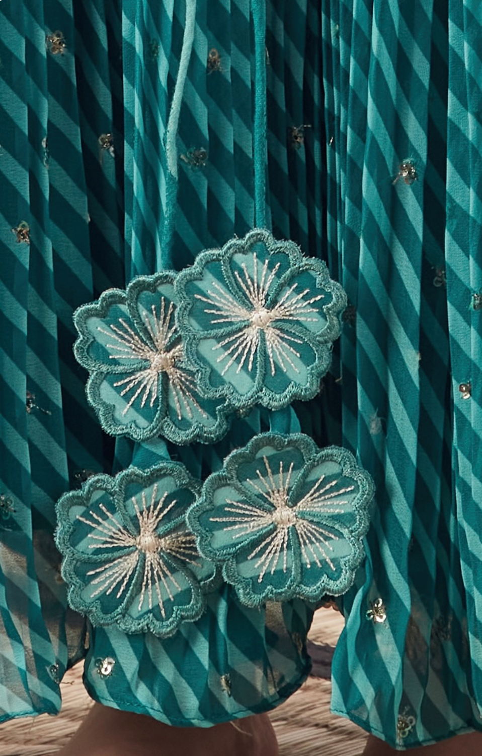 GREEN LEHERIYA ANARKALI SET