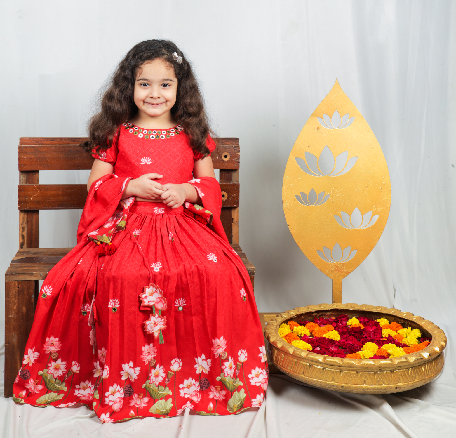 RED PICHWAI LEHENGA SET