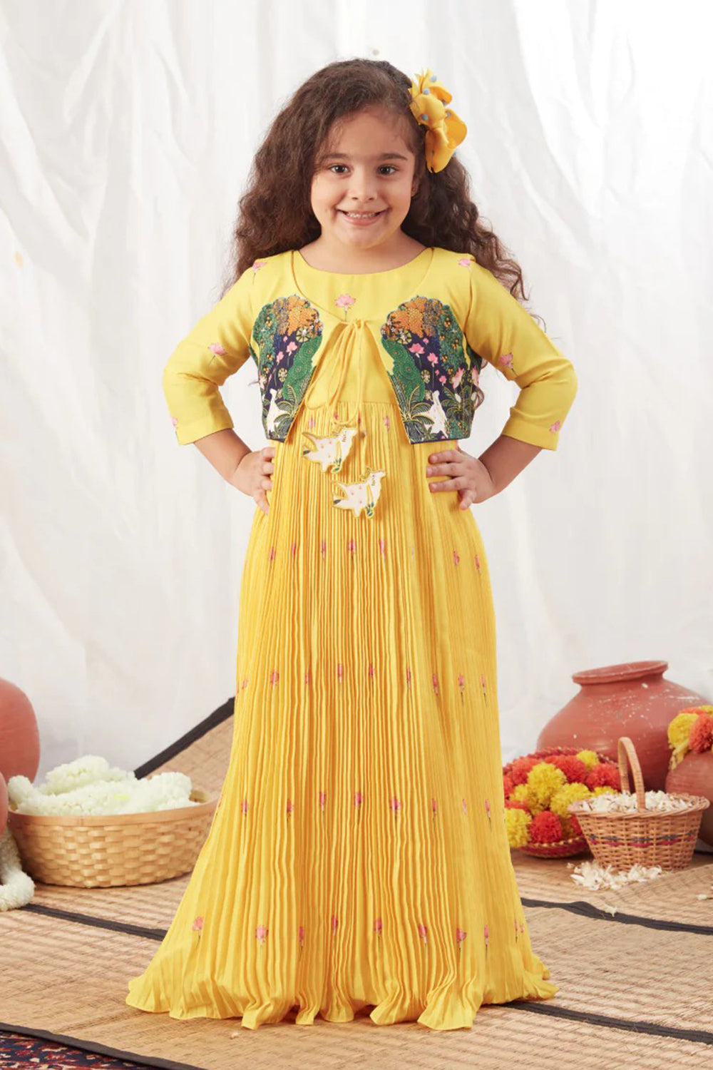 YELLOW PICHWAI ANARKALI JACKET SET