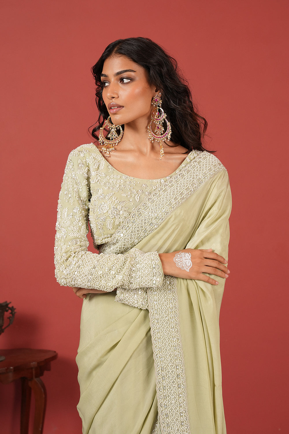 Hand-Embroidered Saree Set with Luxe Detailing