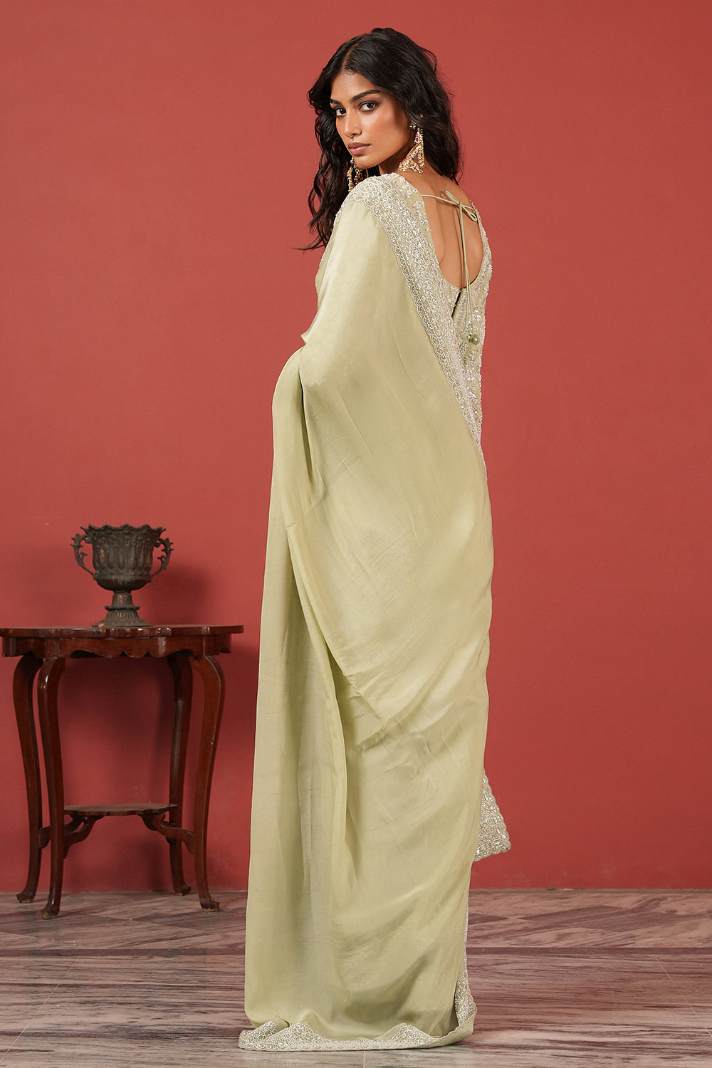 Hand-Embroidered Saree Set with Luxe Detailing