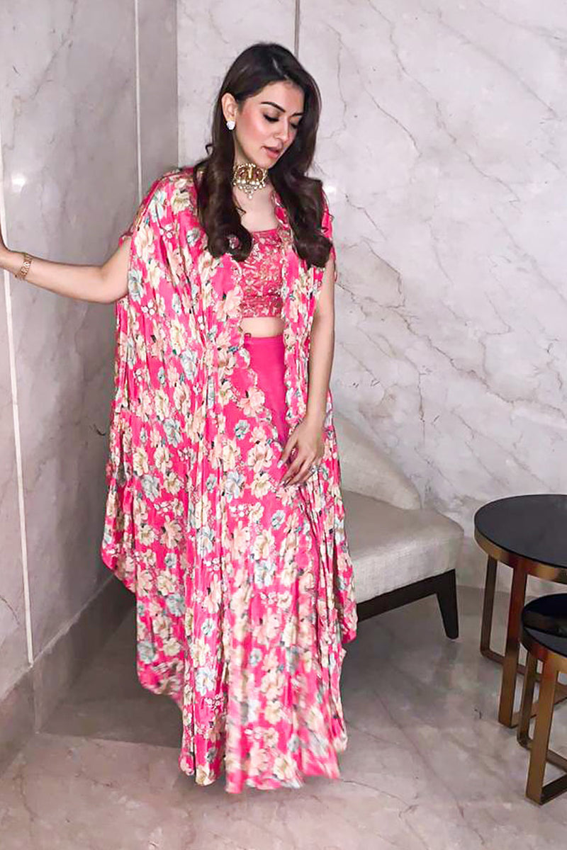 CY Hansika Motwani In Cape And Gharara Set By Aayushi Maniar Front 1