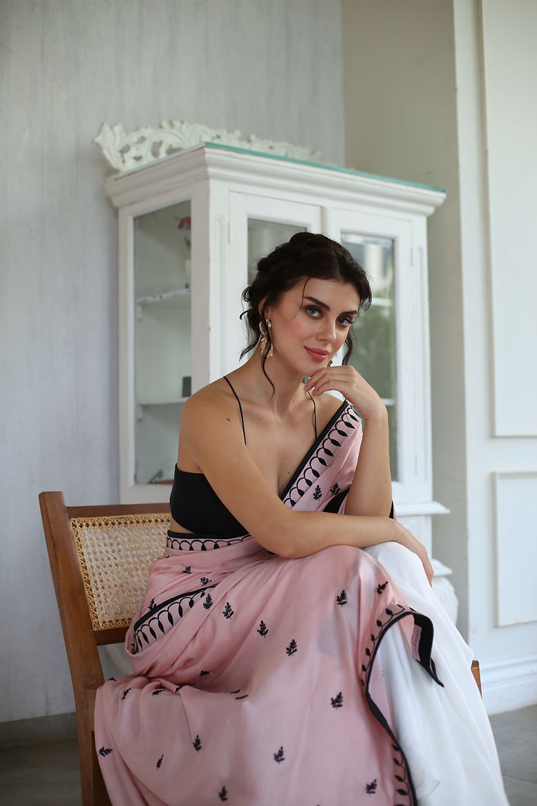 CY House Of Hiya Allure Saree Front