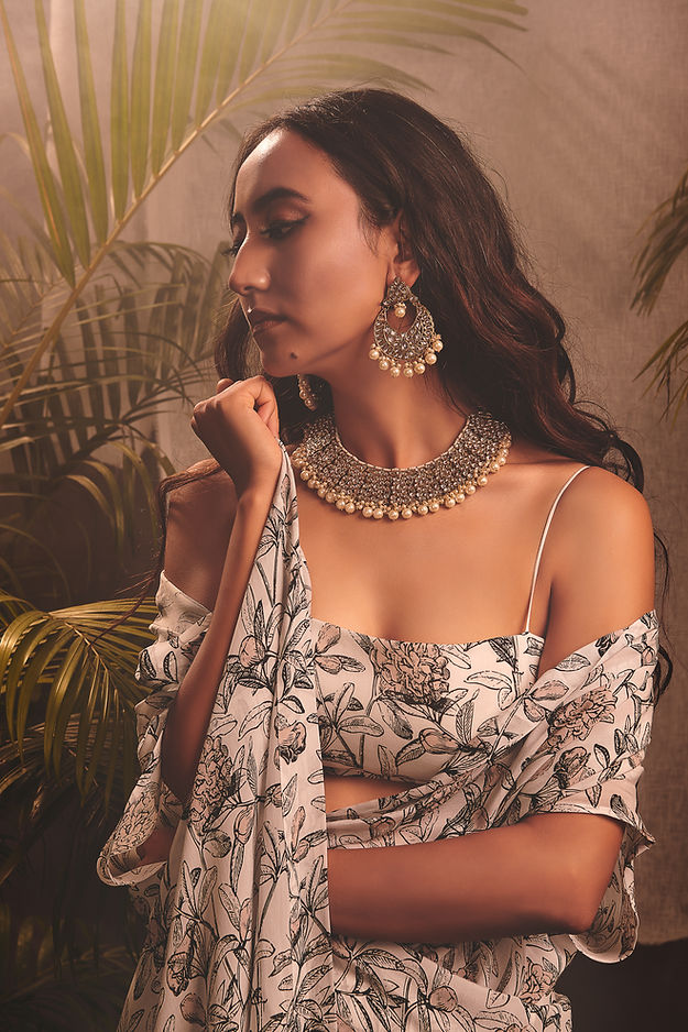 CY House Of Hiya Potent Cape Set Closeup 1