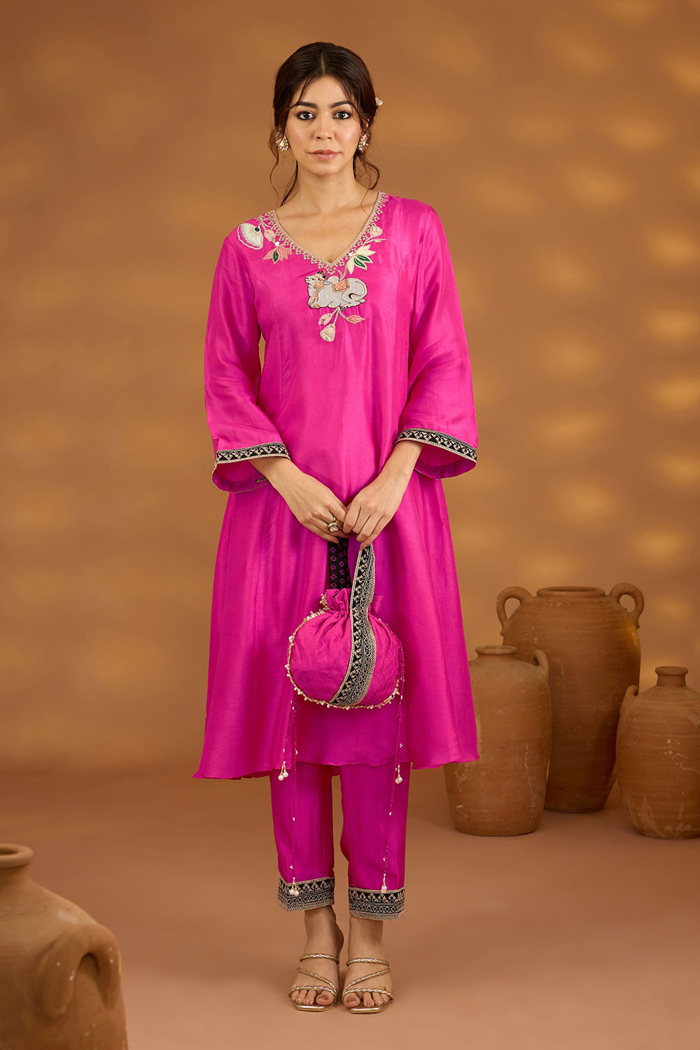 Gulabi Kamal suit set