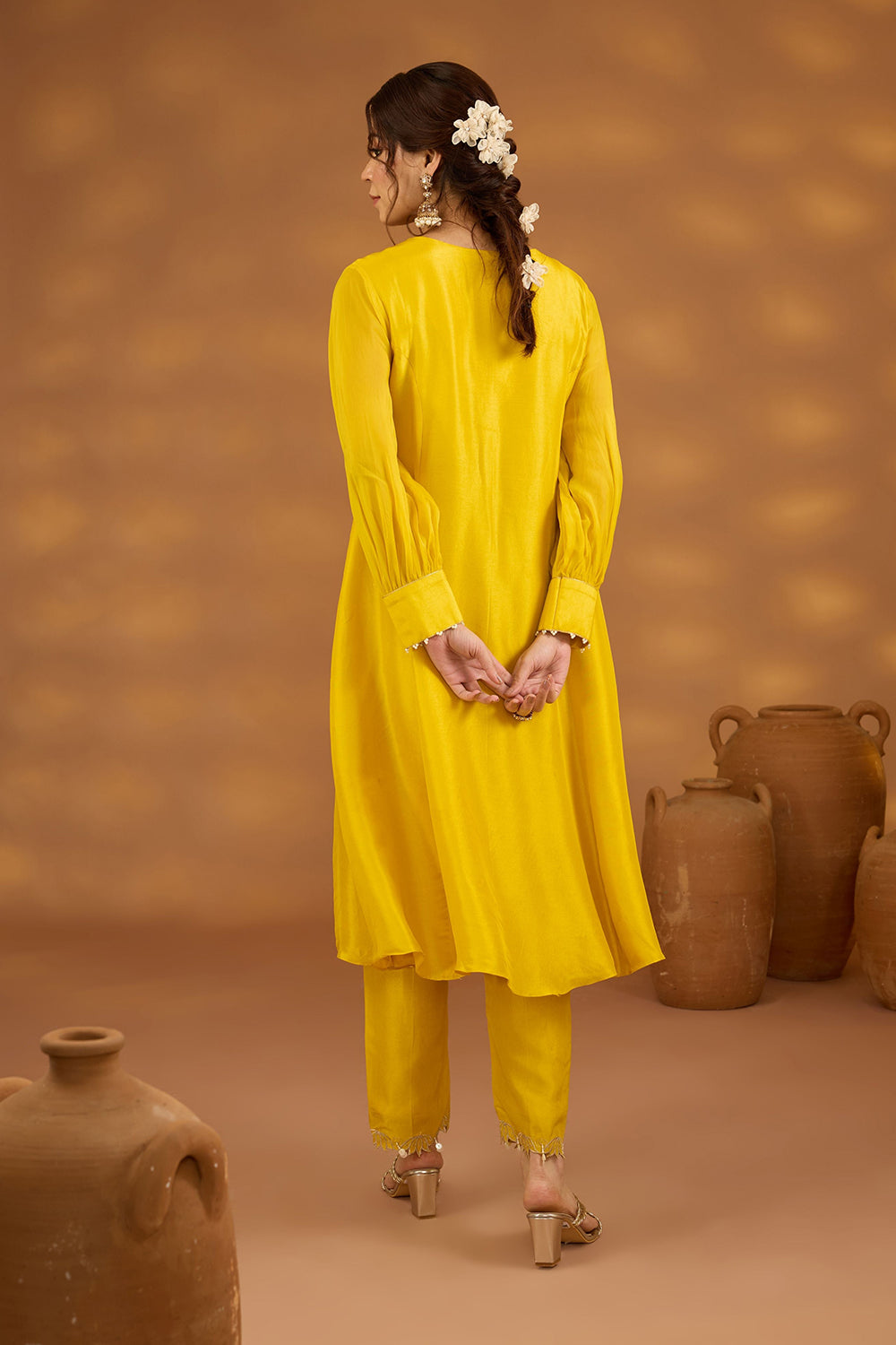 Sunehri Mayur bagh suit set