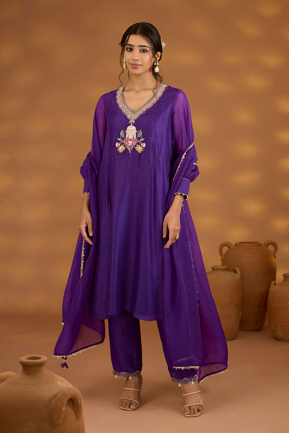 Kamal Talai Suit Set