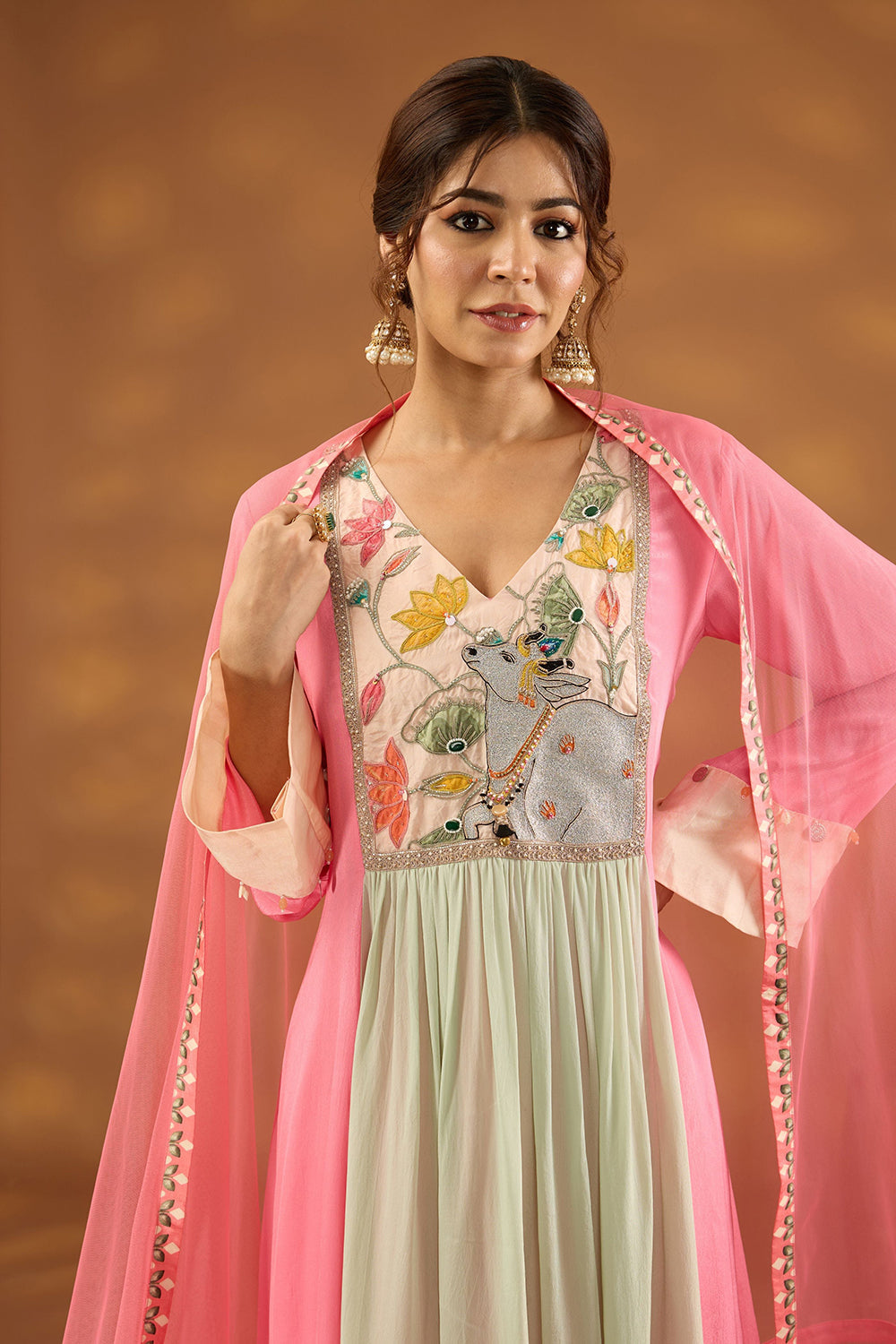 Kamdhenu Gulabi Suit Set