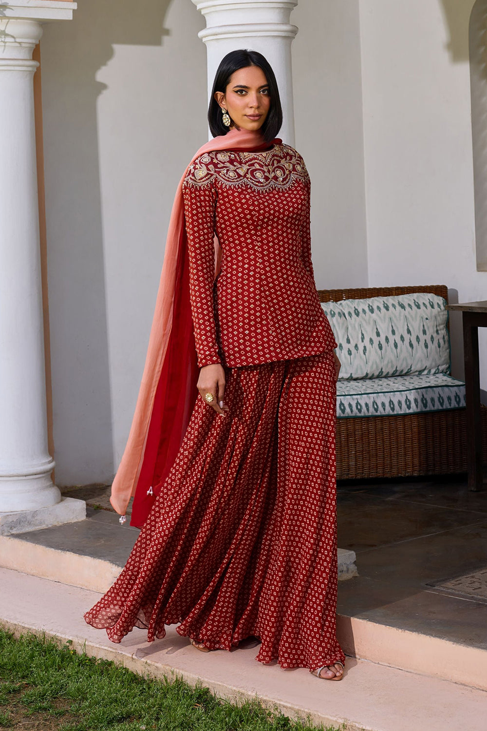 Sara sharara set