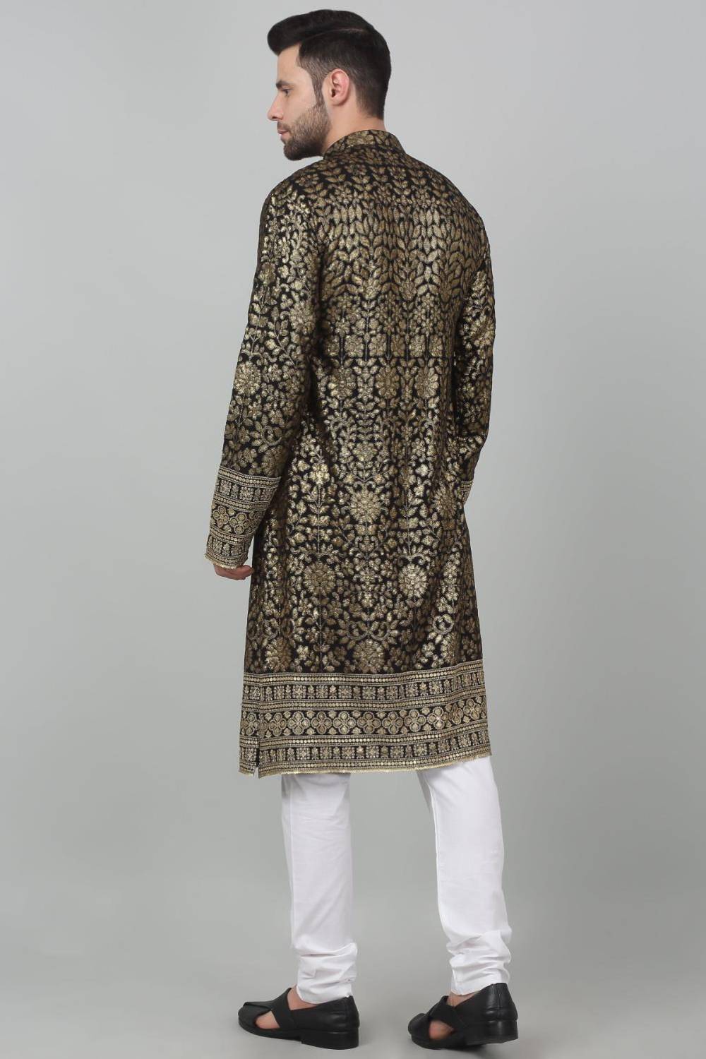 Pulbangush Sequin Embroidered Kurta Set