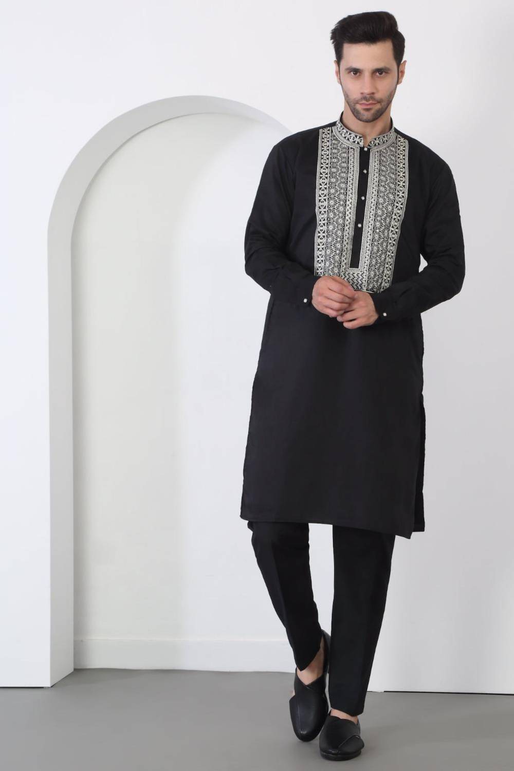 Nawaab Embroidered Kurta Dupatta Pants Set - Black