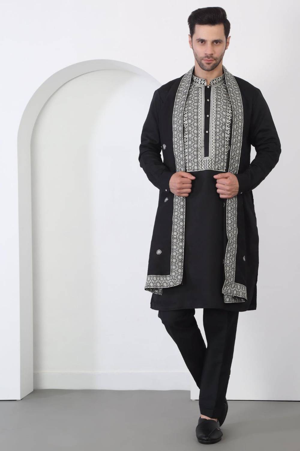 Nawaab Embroidered Kurta Dupatta Pants Set - Black