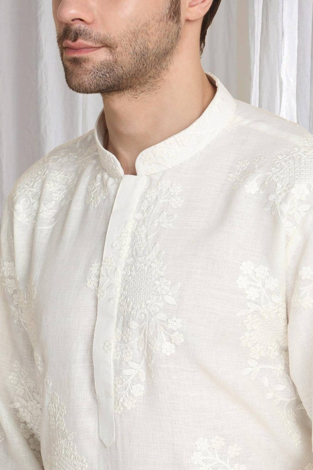 Aham Gulistaan Embroidery Thread Kurta Set - White