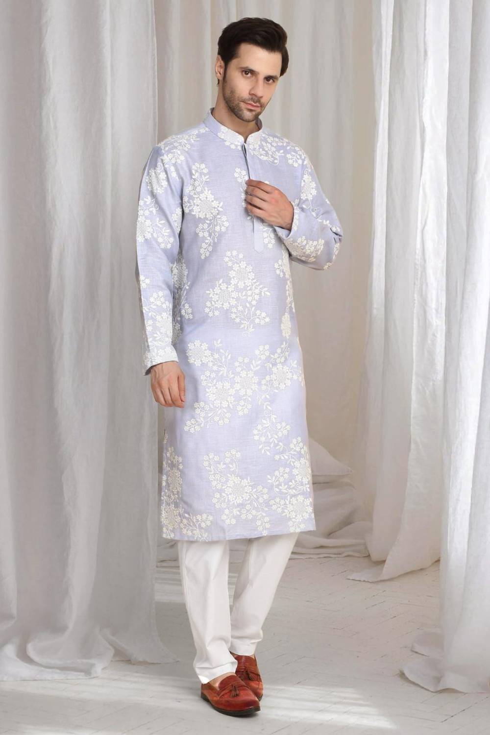 Aham Gulistaan Embroidery Thread Kurta Set - Pastel Purple
