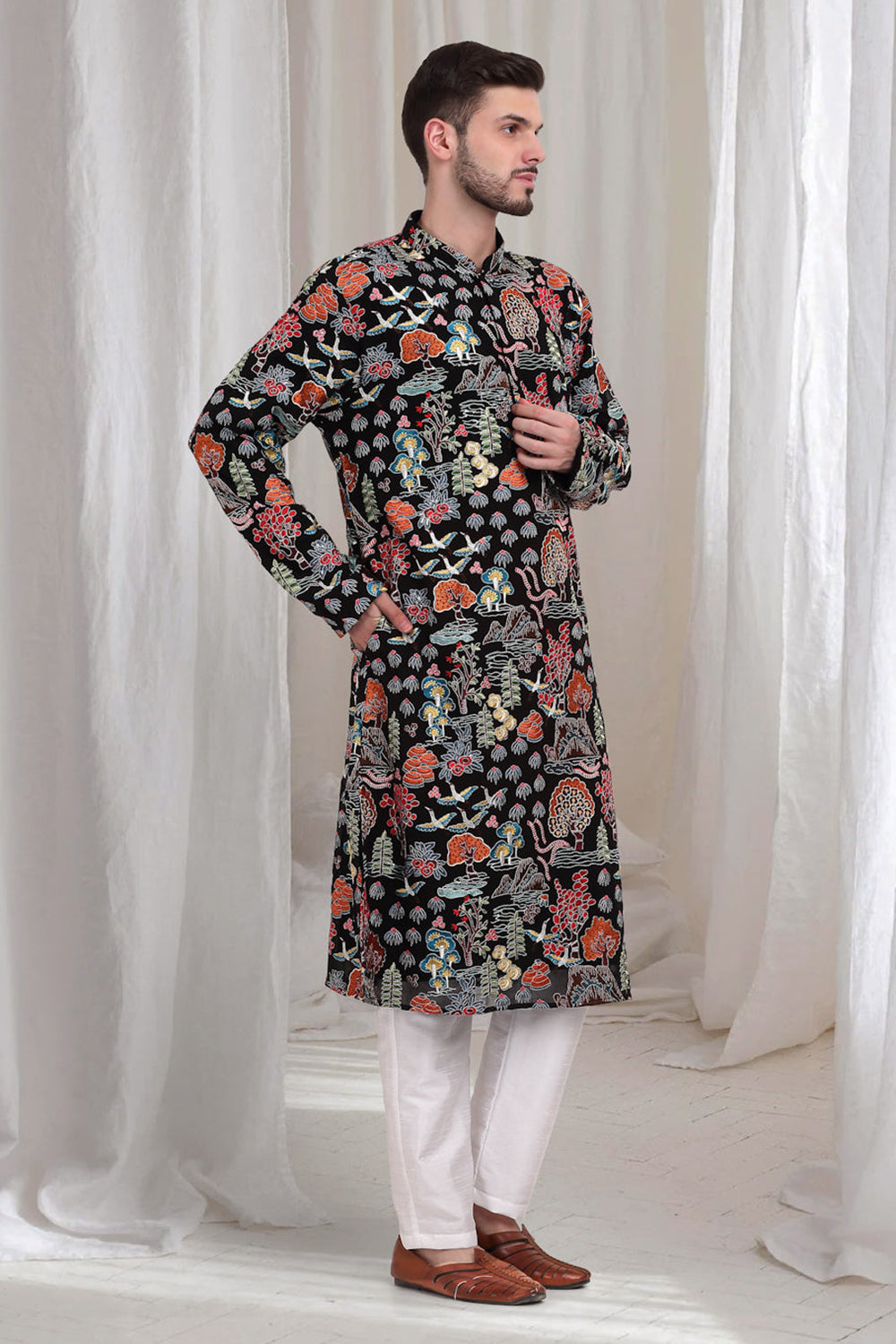 Tarnam Embroidered Nature Kurta Pant Set - Black