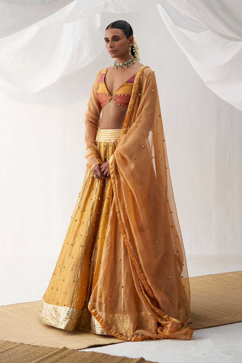 Dev kali - Auraya Fashion - ITRH - #tag1# - #tag2# - #tag3# - #tag3#