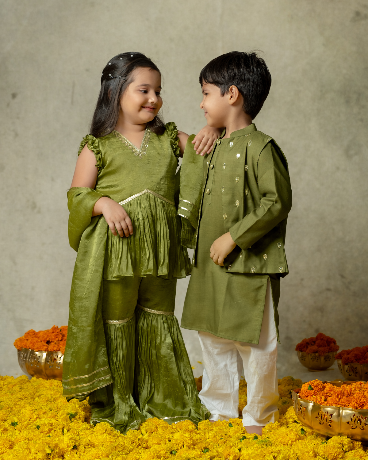 OLIVE GREEN BANDI SET